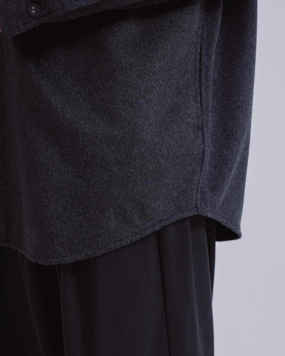 Relaxed Fit Light Melton Shirt -black-