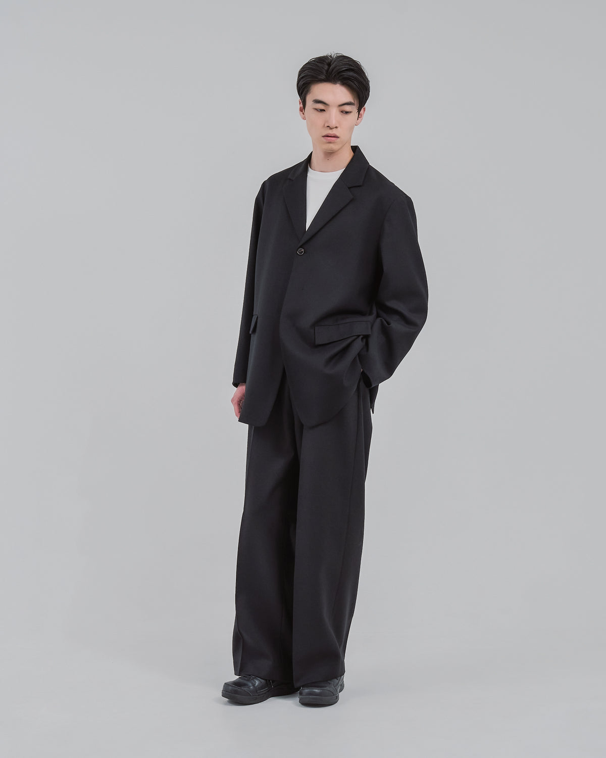 Single-Breasted Tailored Jacket -black-(15)
