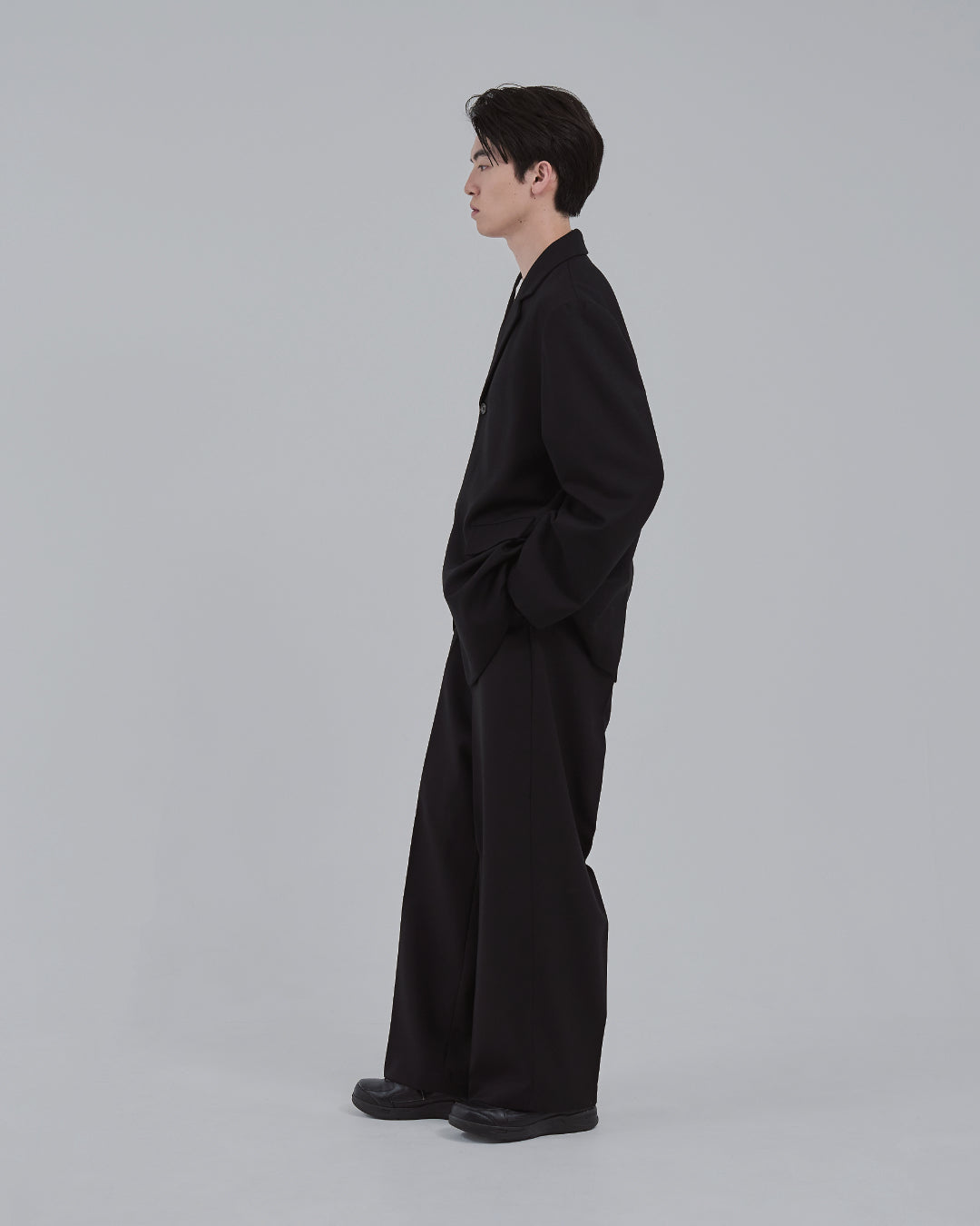 Barrel Leg Wide Slacks -black-