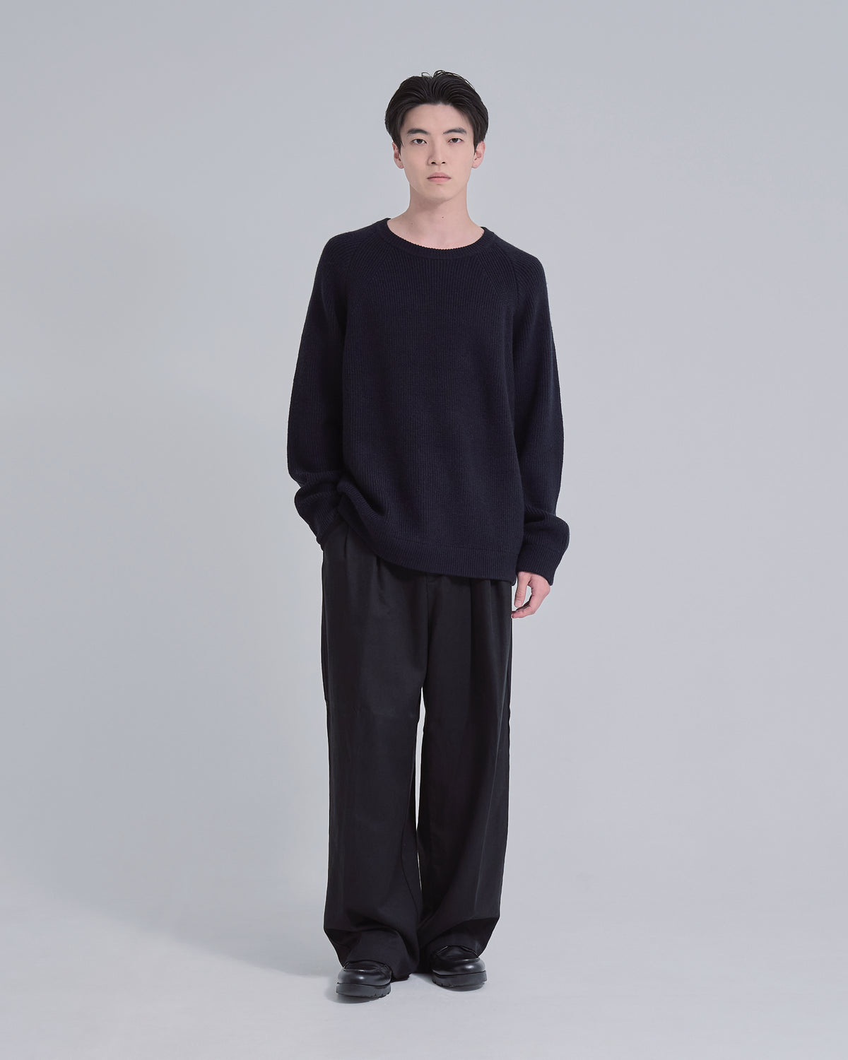 Elbow Patch Rib Crewneck Knit -navy-