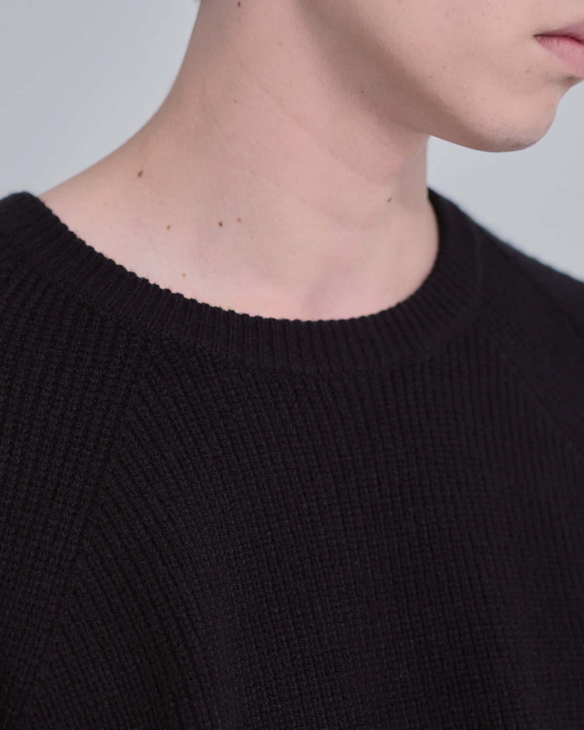 Elbow Patch Rib Crewneck Knit -black-