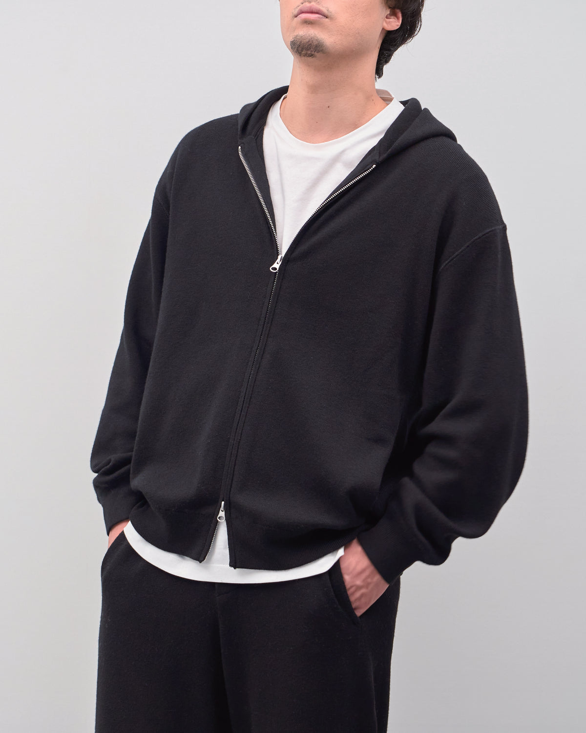 Full Zip Knit Hoodie -black-