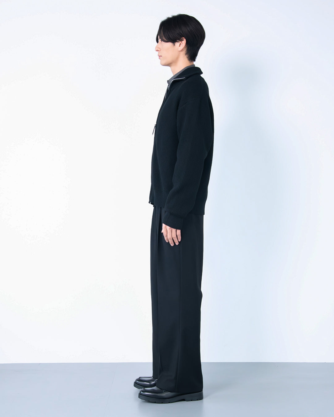 Wool Mixed Drivers Knit -black-