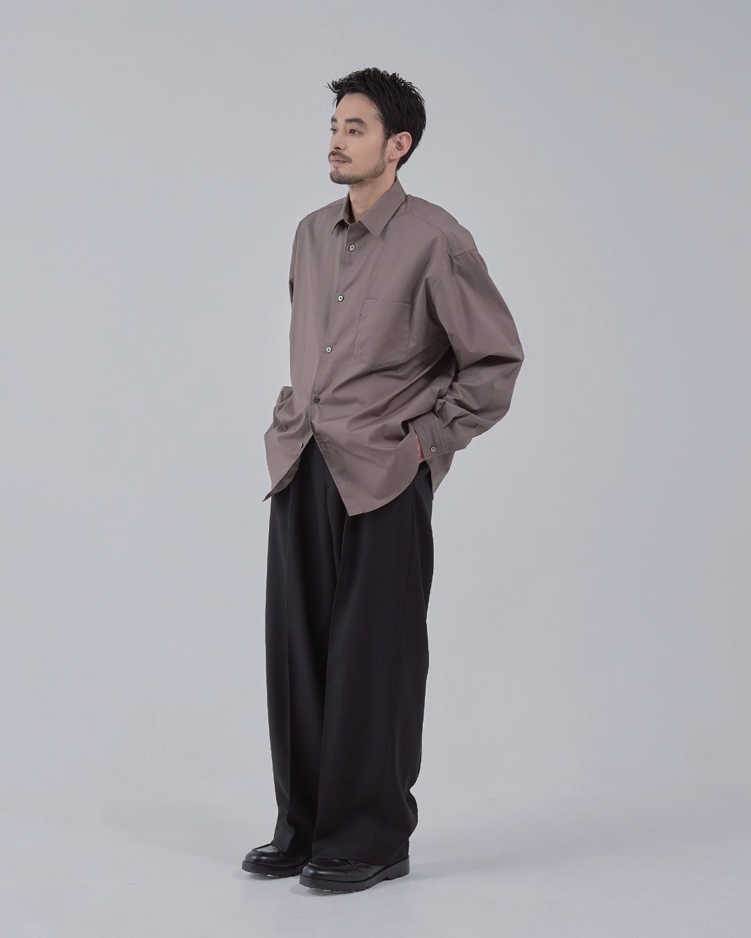 Relaxed Fit Regular Collar L/S Shirt -brown-