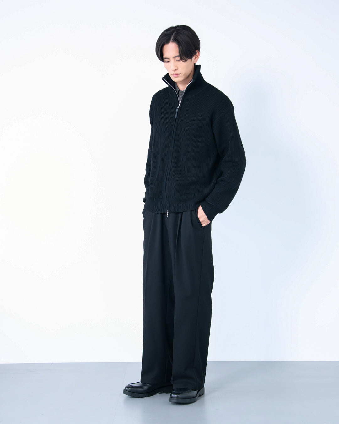 Wool Mixed Drivers Knit -black-