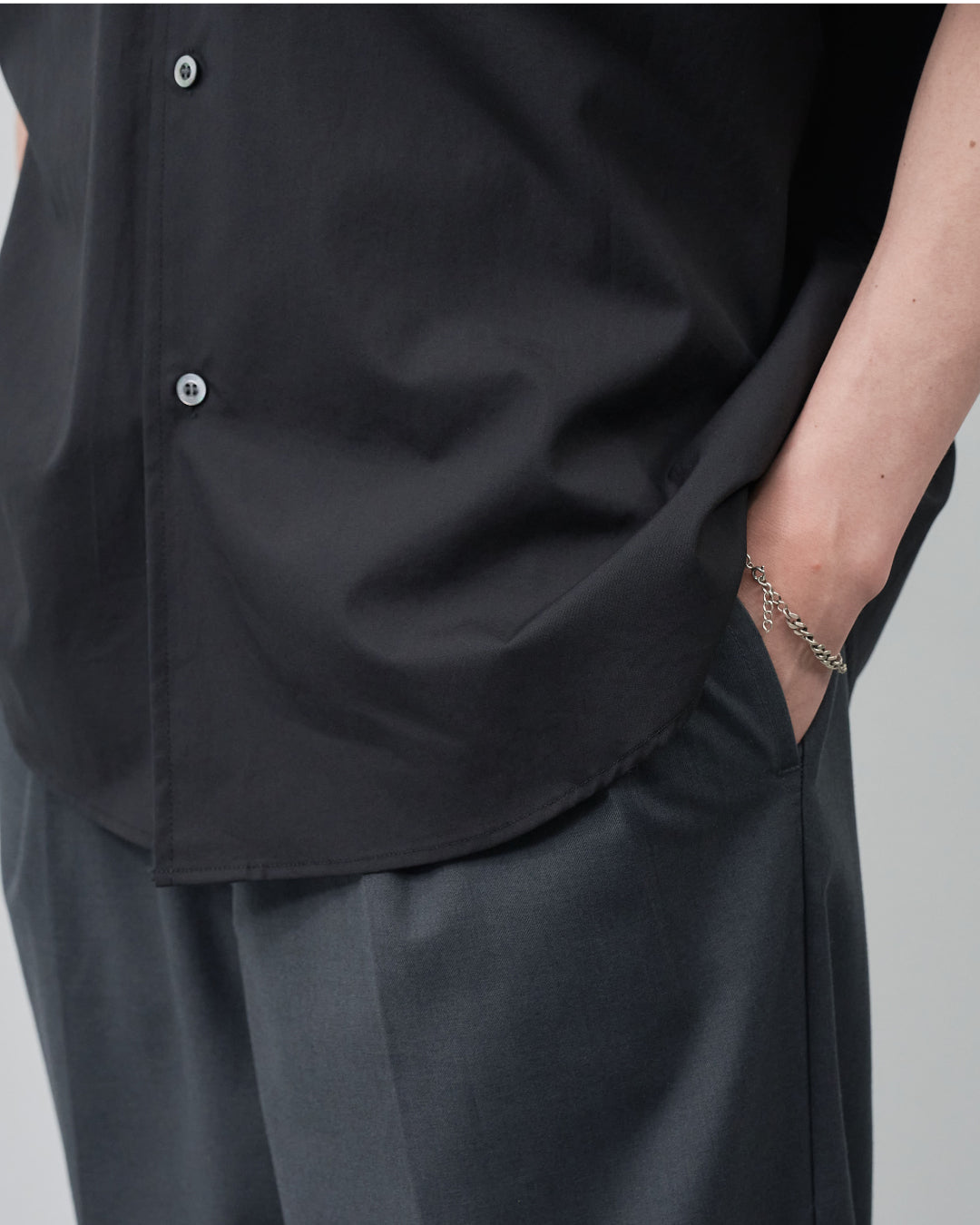 Relaxed Fit S/S Regular Collar Shirt -black-