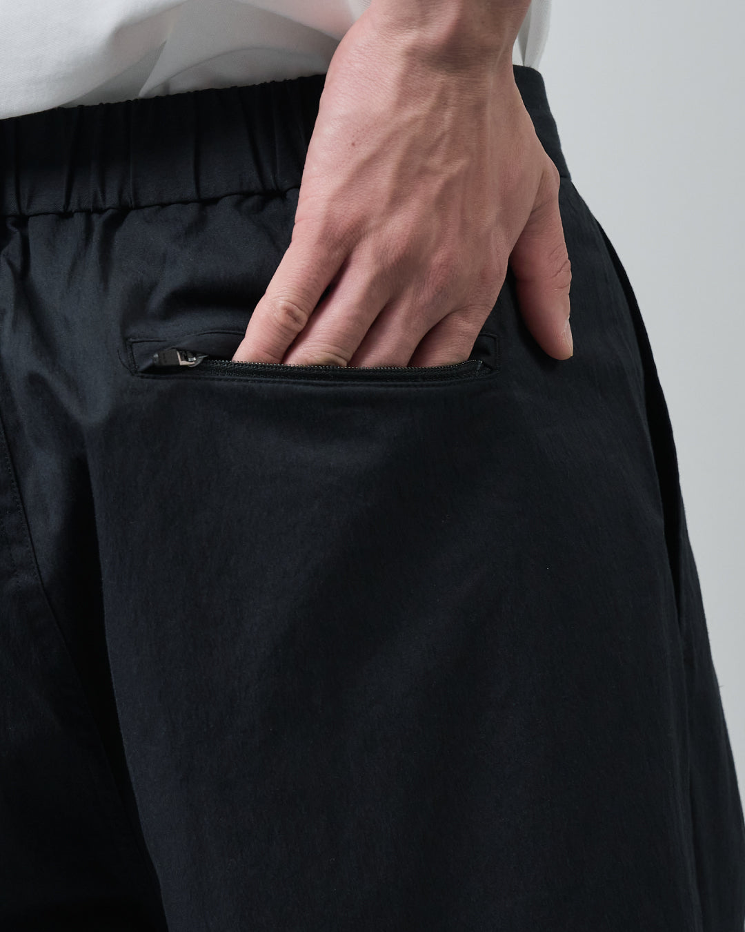 Cotton×Nylon Wide Straight Easy Slacks -black-