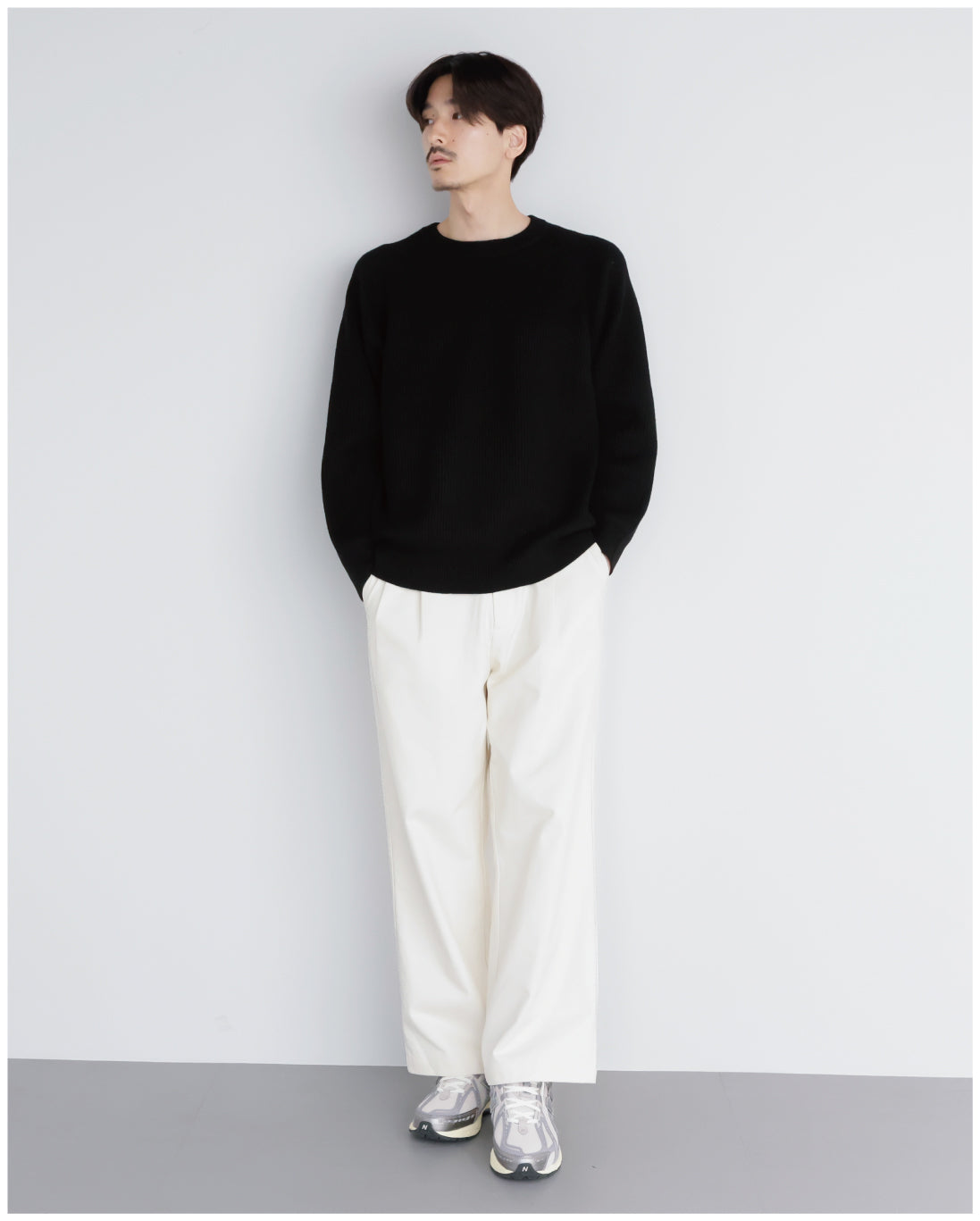 Wide Straight Chino Pants -white-