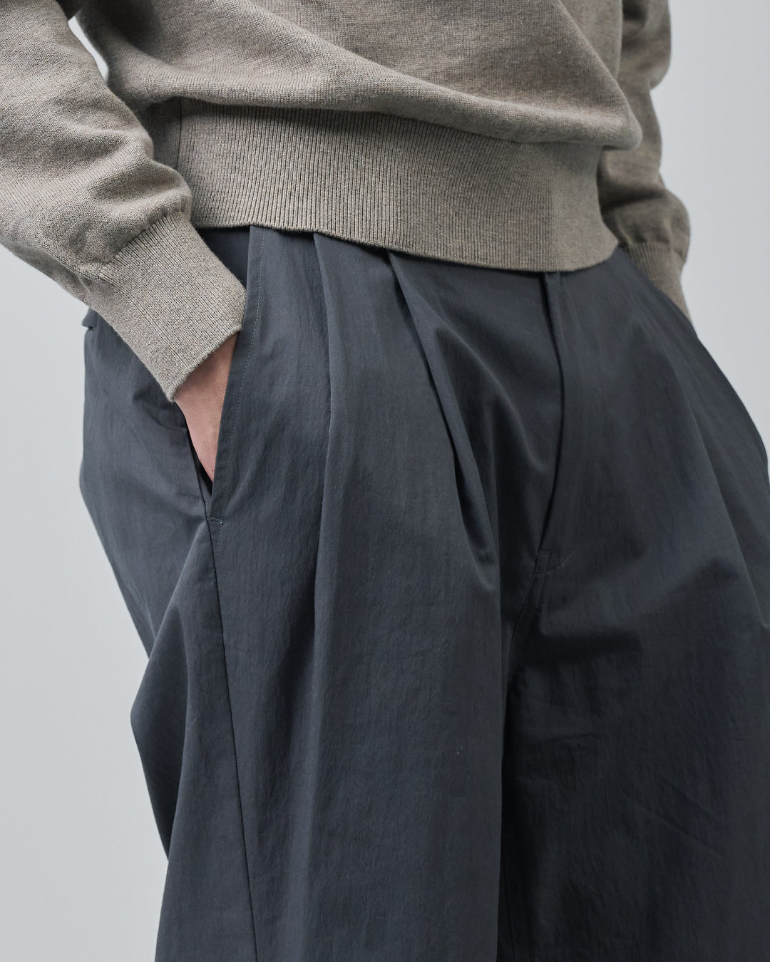 Cotton×Nylon Wide Straight Easy Slacks -charcoal-