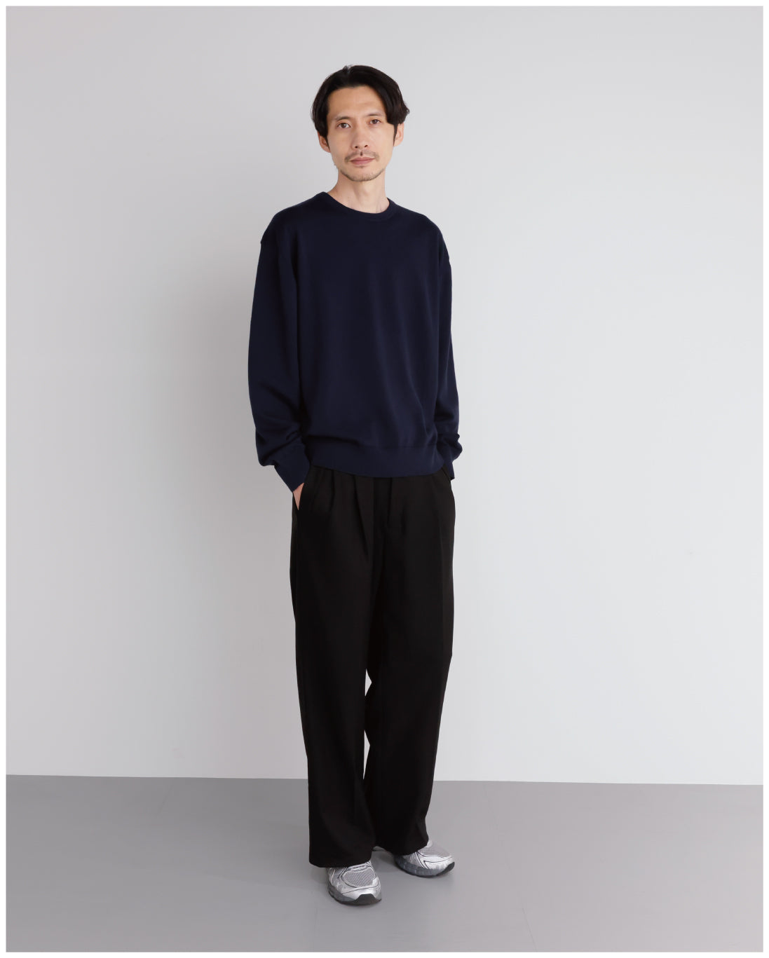 14G Cashmere Mix Crewneck Knit -navy-