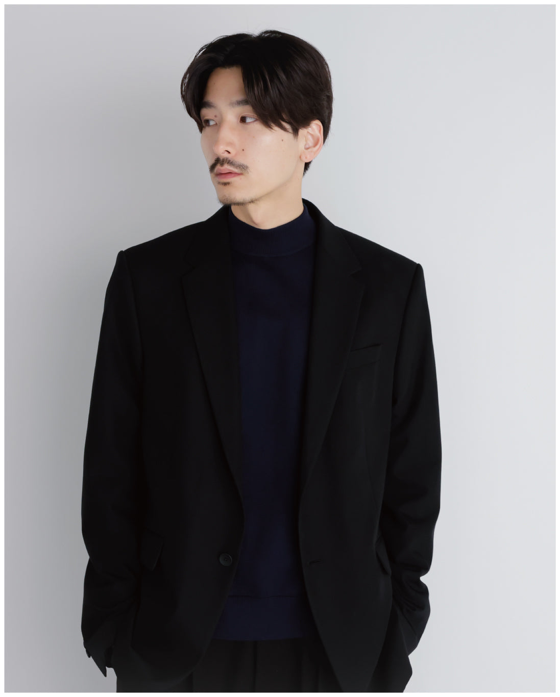 14G Cashmere Mix Mockneck Knit -navy-