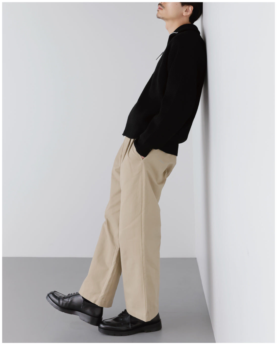 Wide Straight Chino Pants -beige-