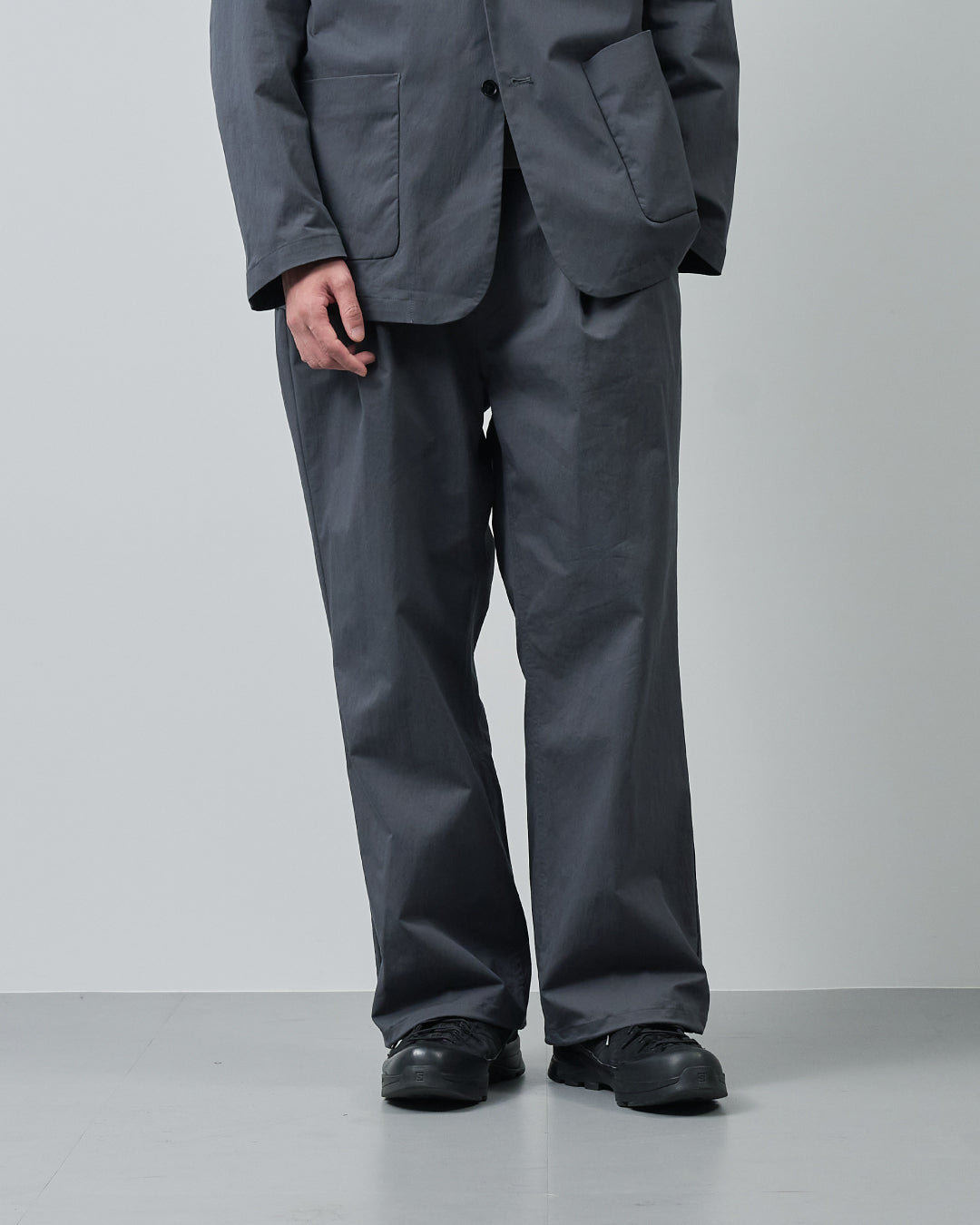 Cotton×Nylon Wide Straight Easy Slacks -charcoal-