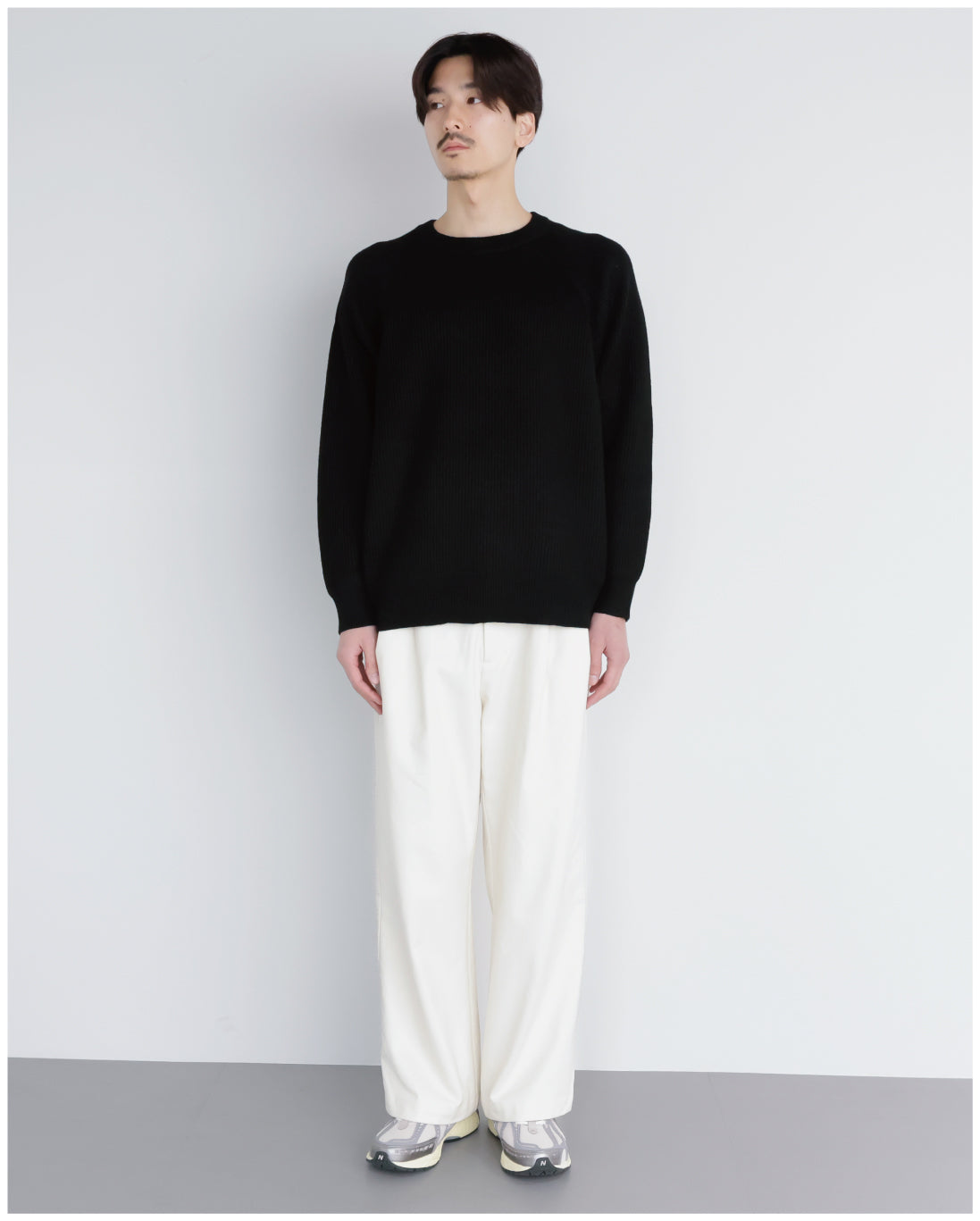 Wide Straight Chino Pants -white-