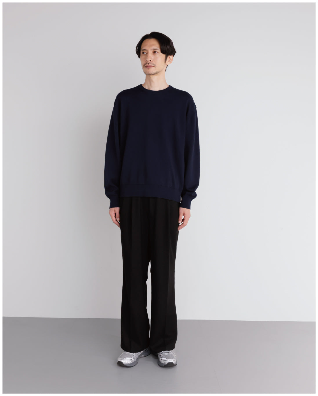 14G Cashmere Mix Crewneck Knit -navy-