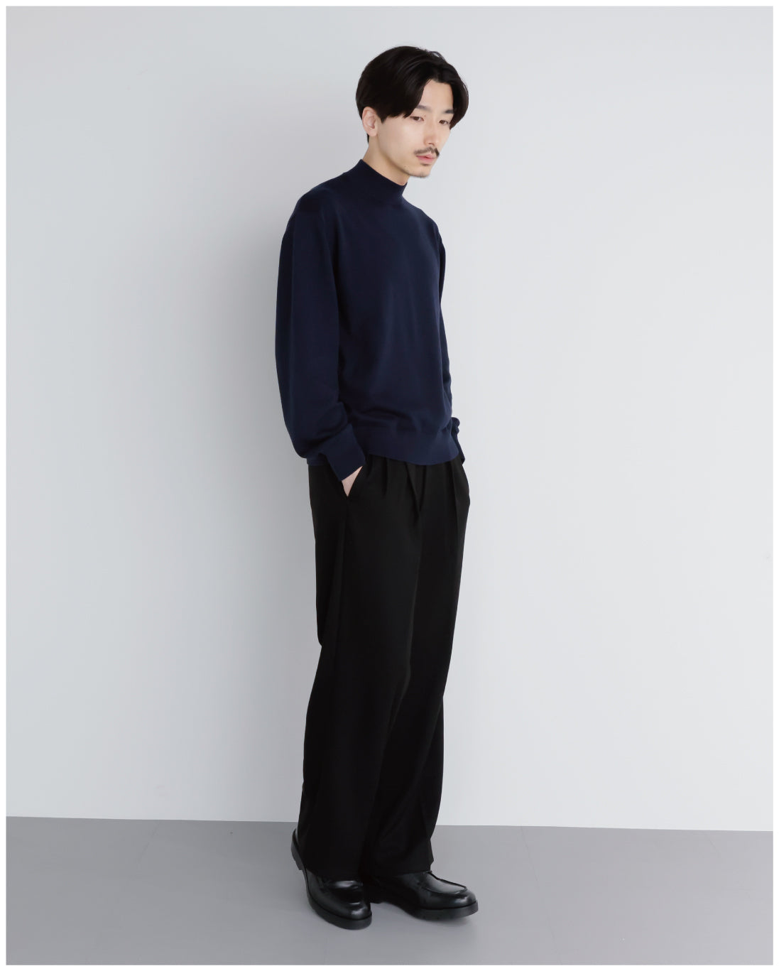 14G Cashmere Mix Mockneck Knit -navy-