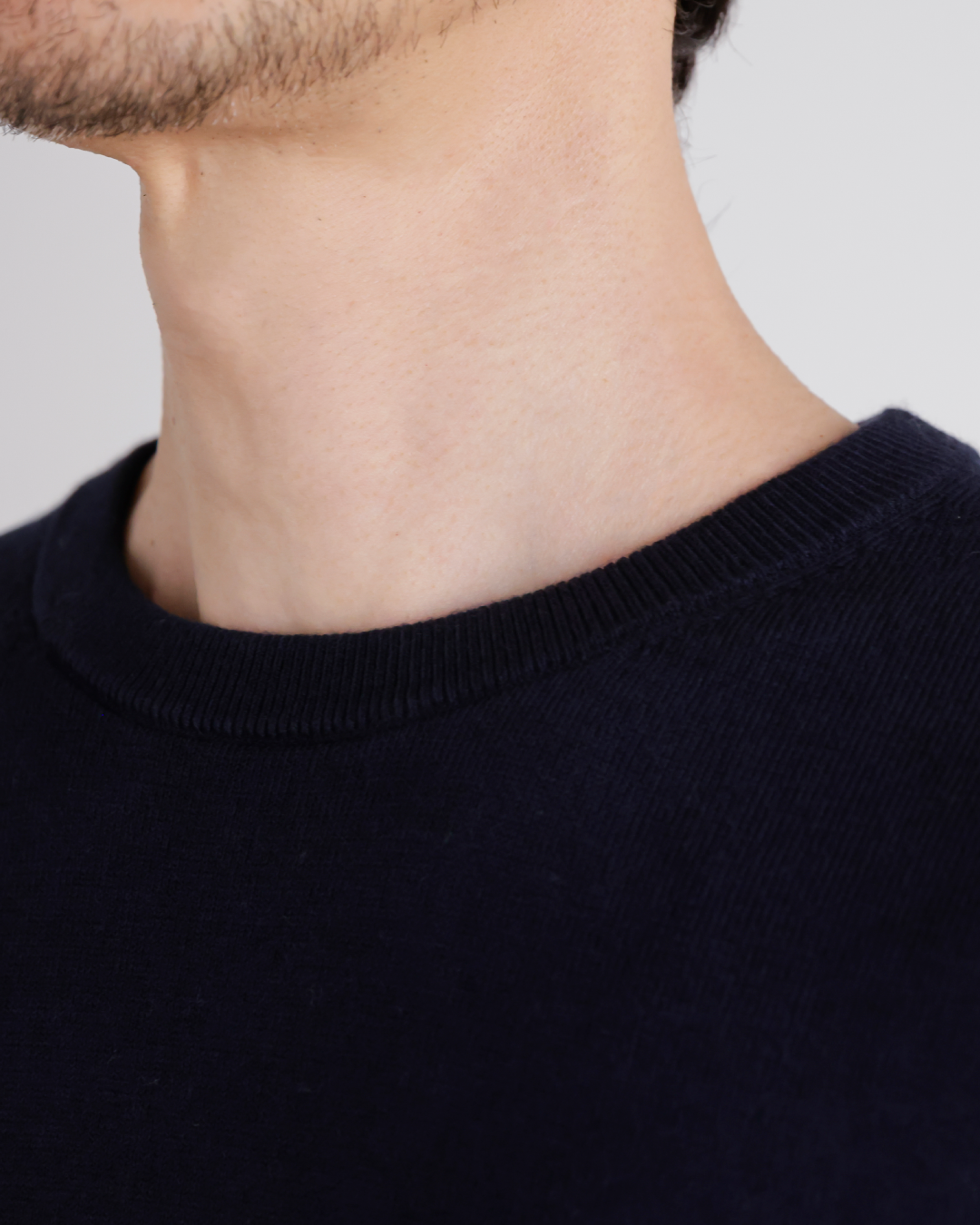 14G Cashmere Mix Crewneck Knit -navy-
