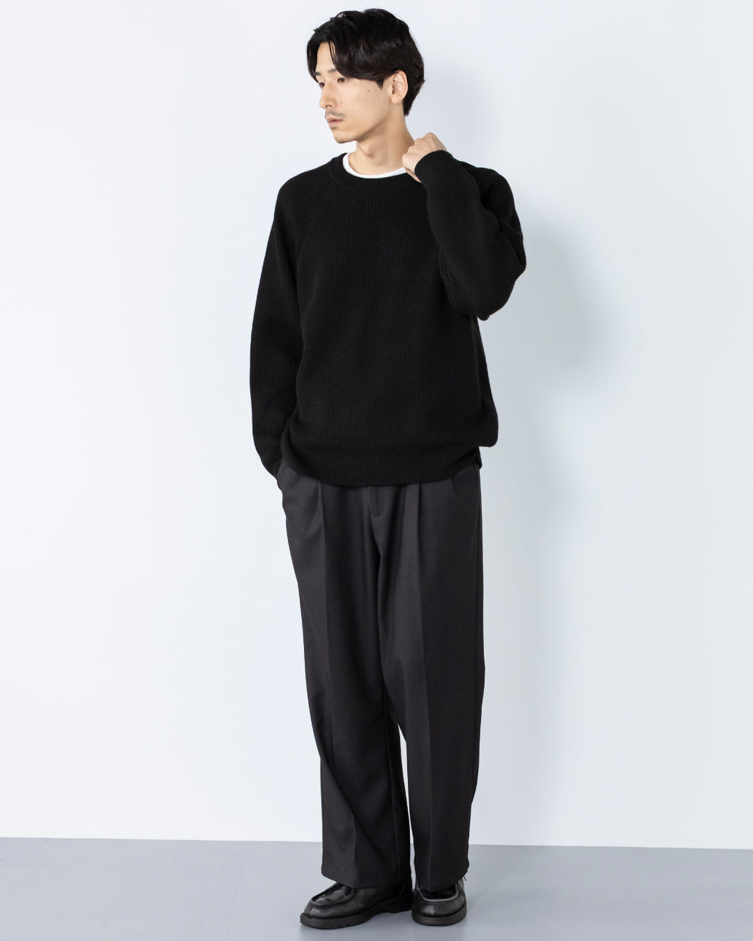 Wool Mixed Crewneck Knit -black-