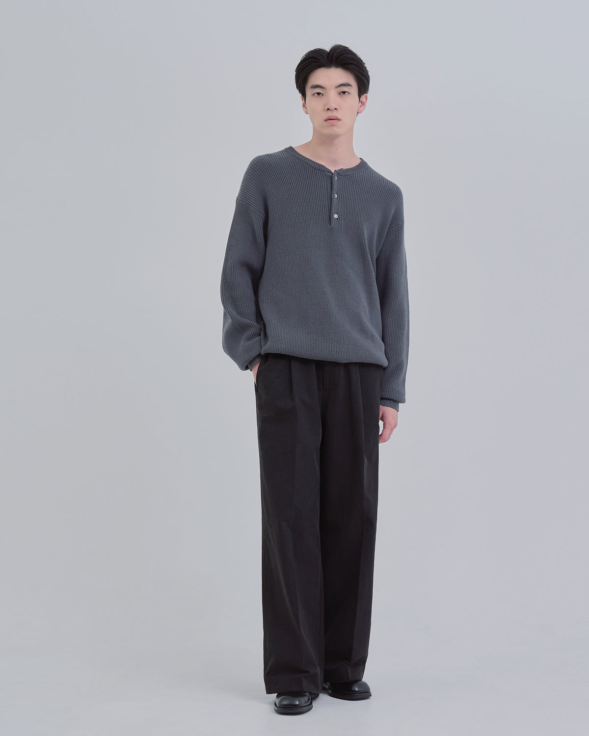 Wide Rib Henley Neck Knit -blue gray-