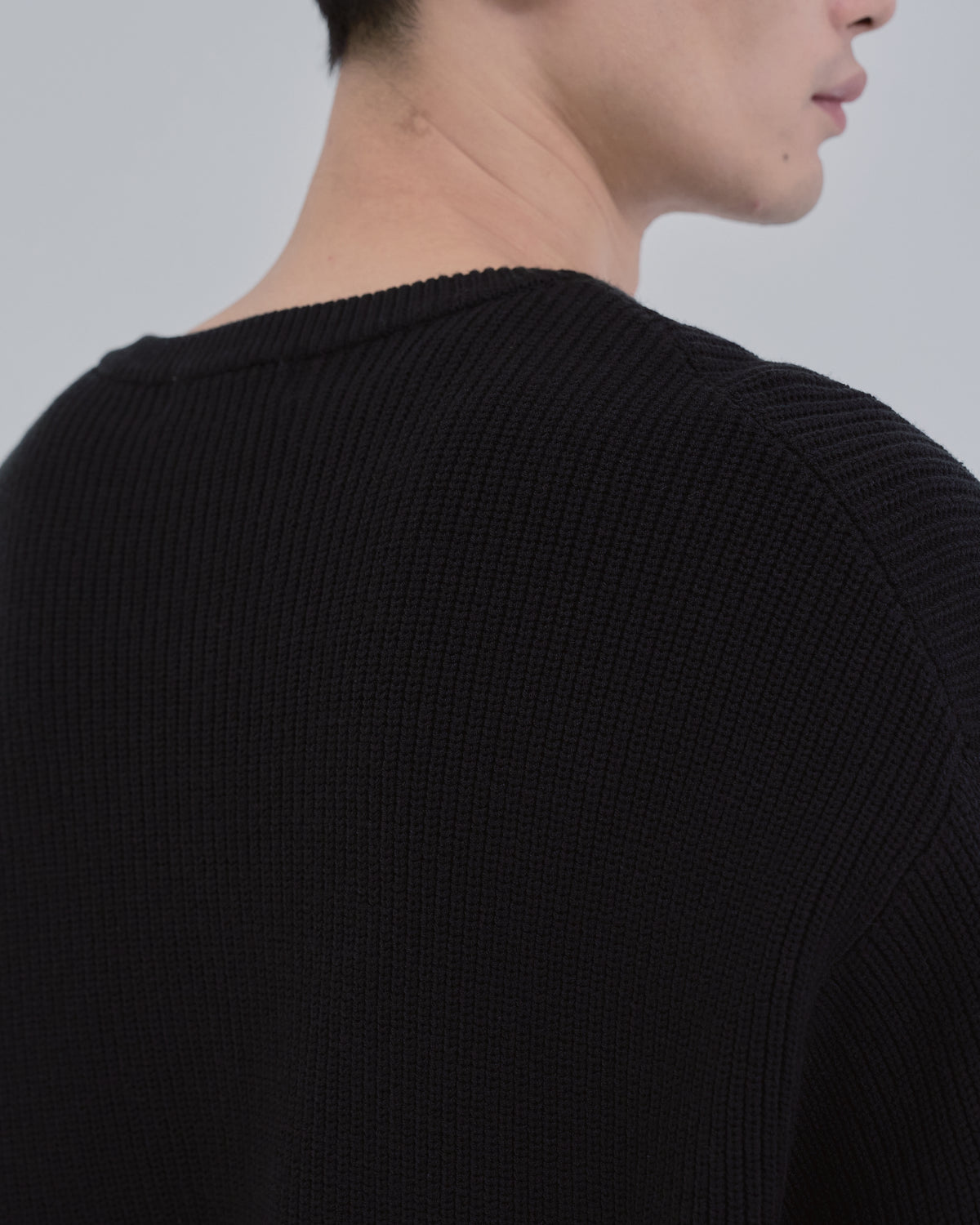 Wide Rib Henley Neck Knit -black-