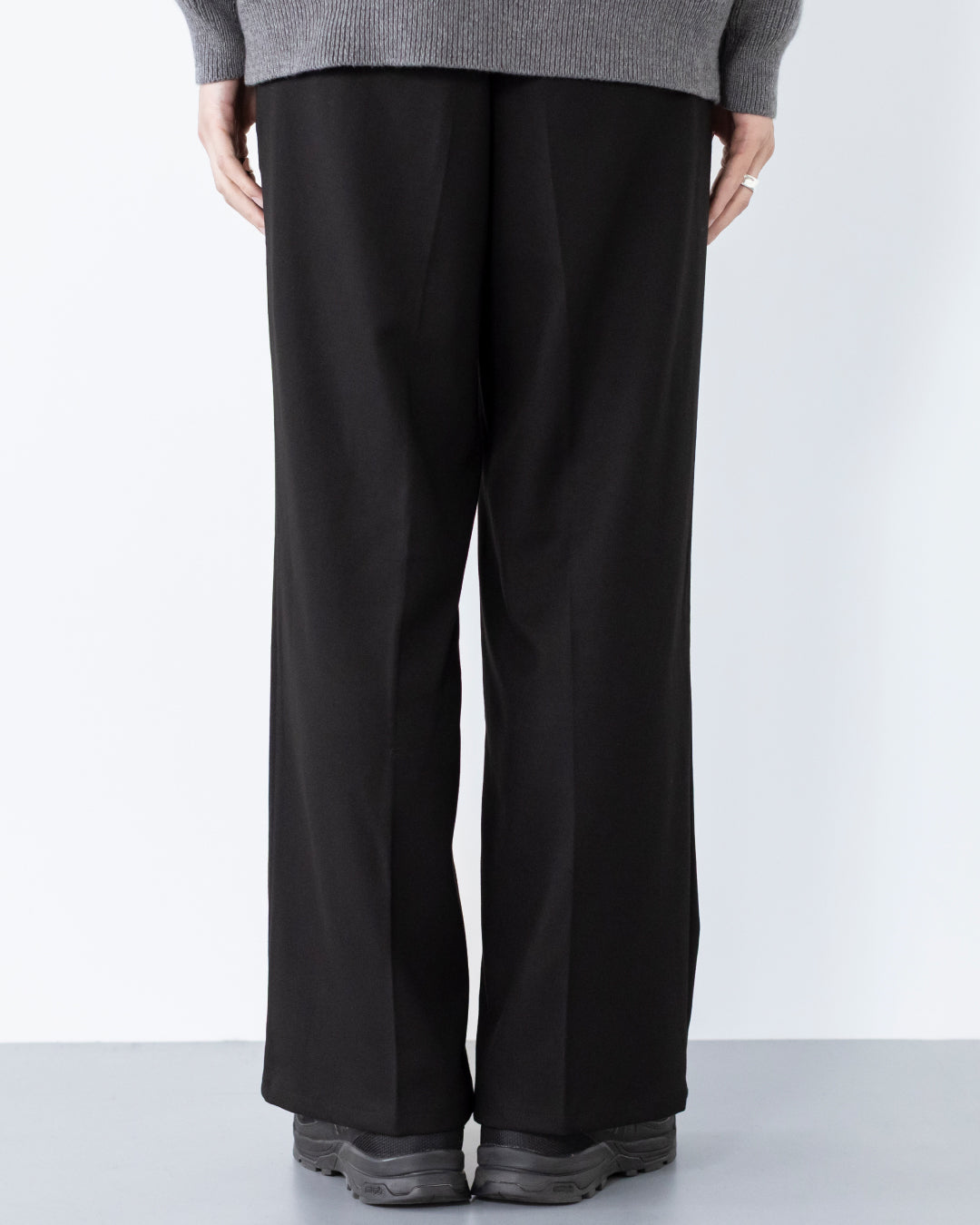 2Tuck Wide Wool Touch Slacks -black-