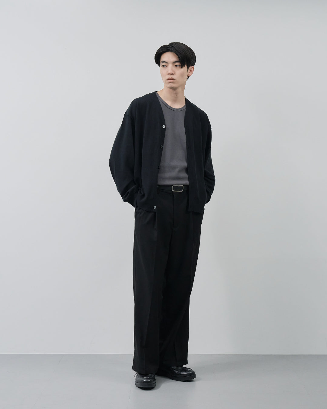 Sheer L/S Cardigan -black-
