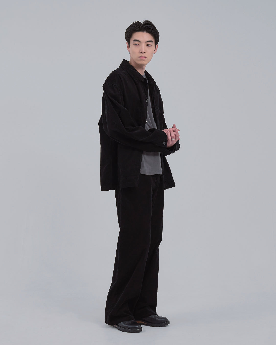 Corduroy Wide Straight Pants -black-
