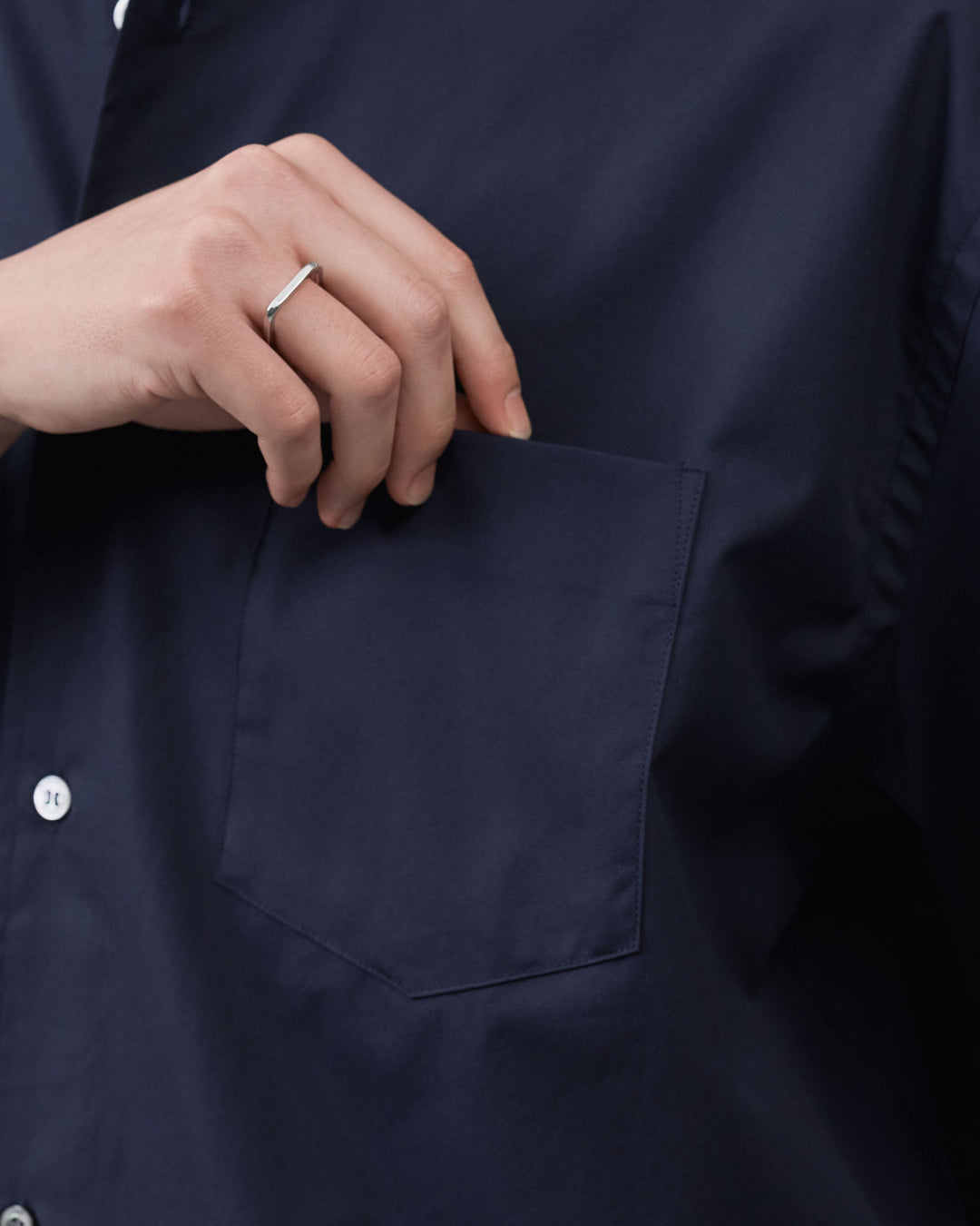 Relaxed Fit S/S Regular Collar Shirt -navy-