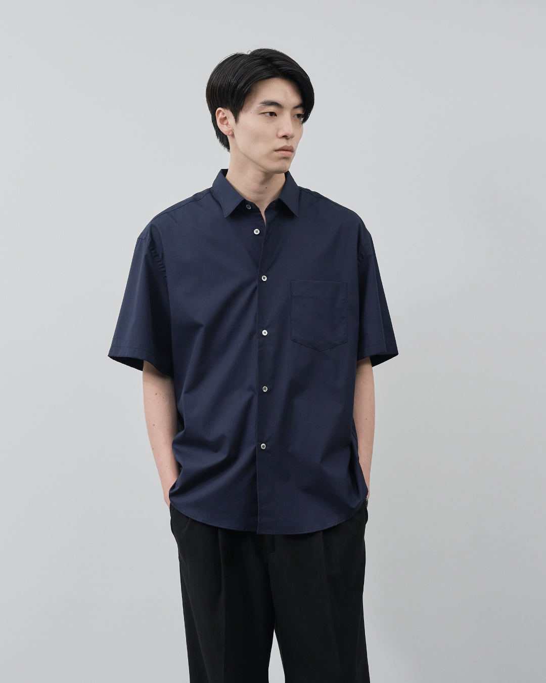 Relaxed Fit S/S Regular Collar Shirt -navy-