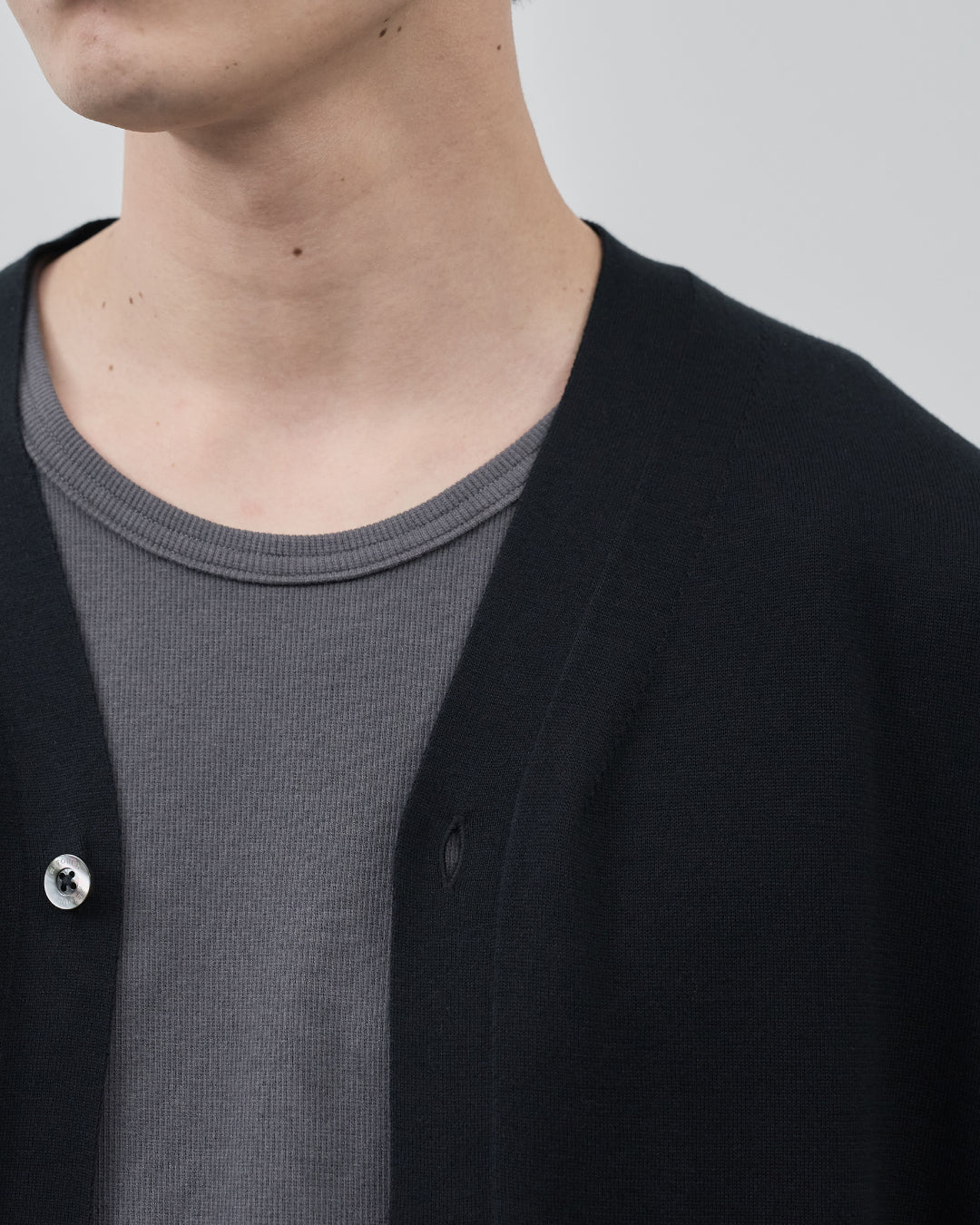 Sheer L/S Cardigan -black-