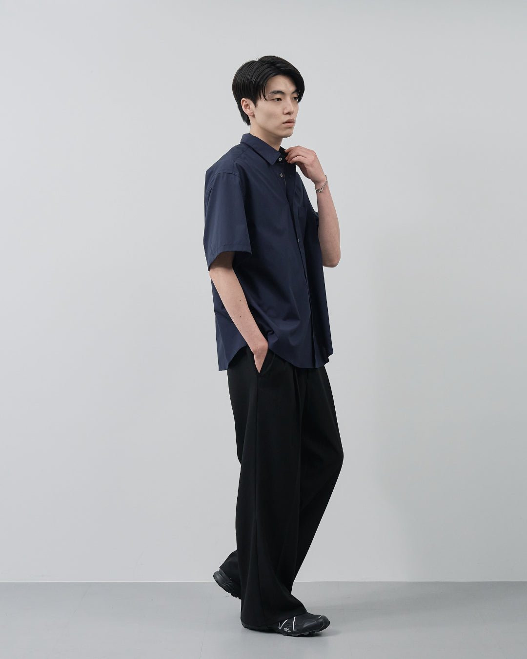 Relaxed Fit S/S Regular Collar Shirt -navy-