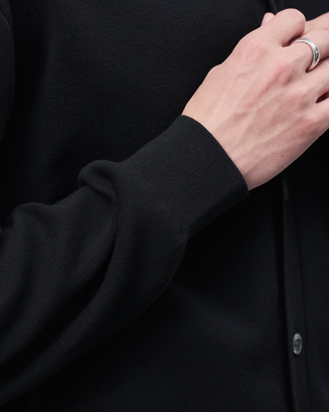 High Twist Cotton×Nylon Collared Knit Cardigan -black-