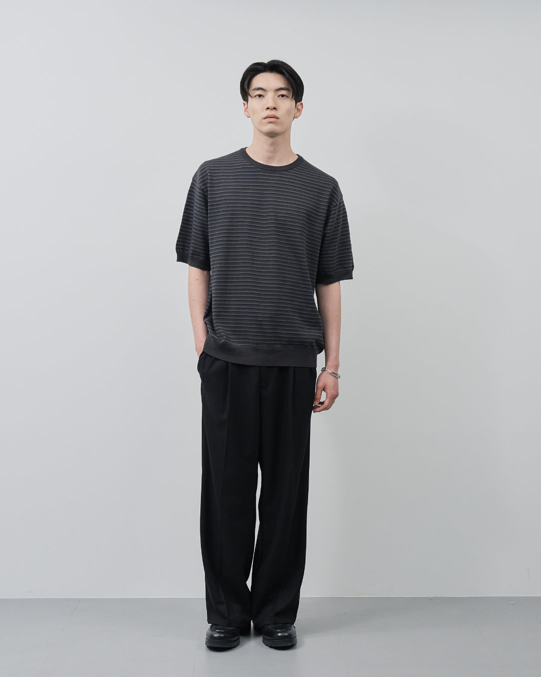 S/S Dry Knit Tee -border-
