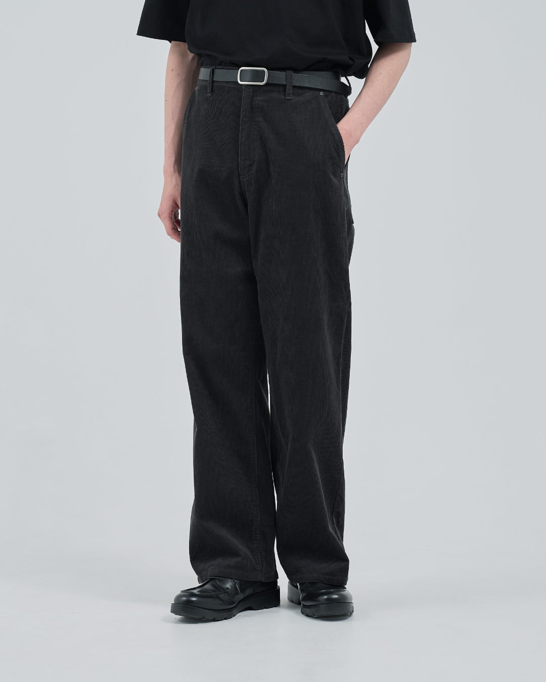 Corduroy Wide Straight Pants -charcoal-