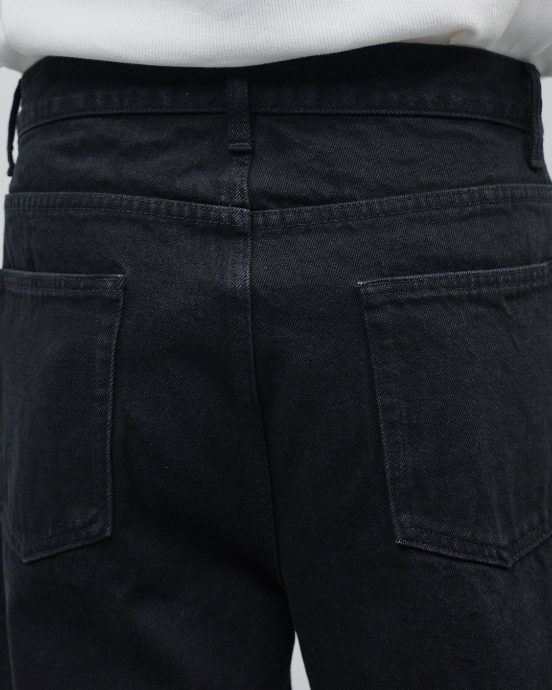 Straight Denim Pants -black-