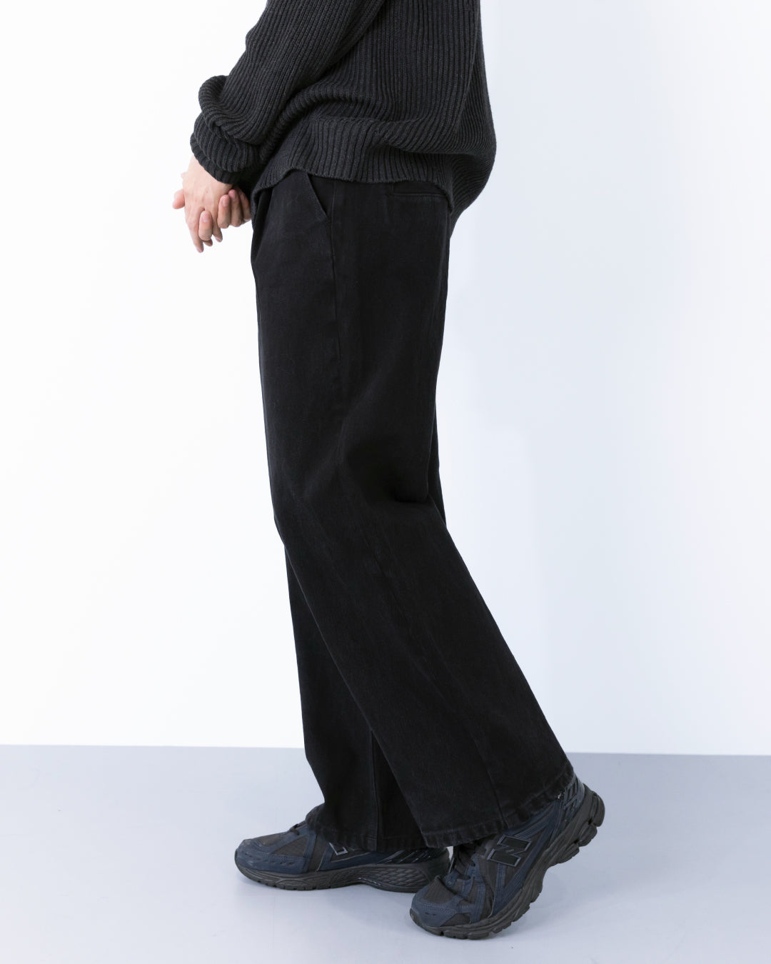 Wide Straight Denim Pants -black-