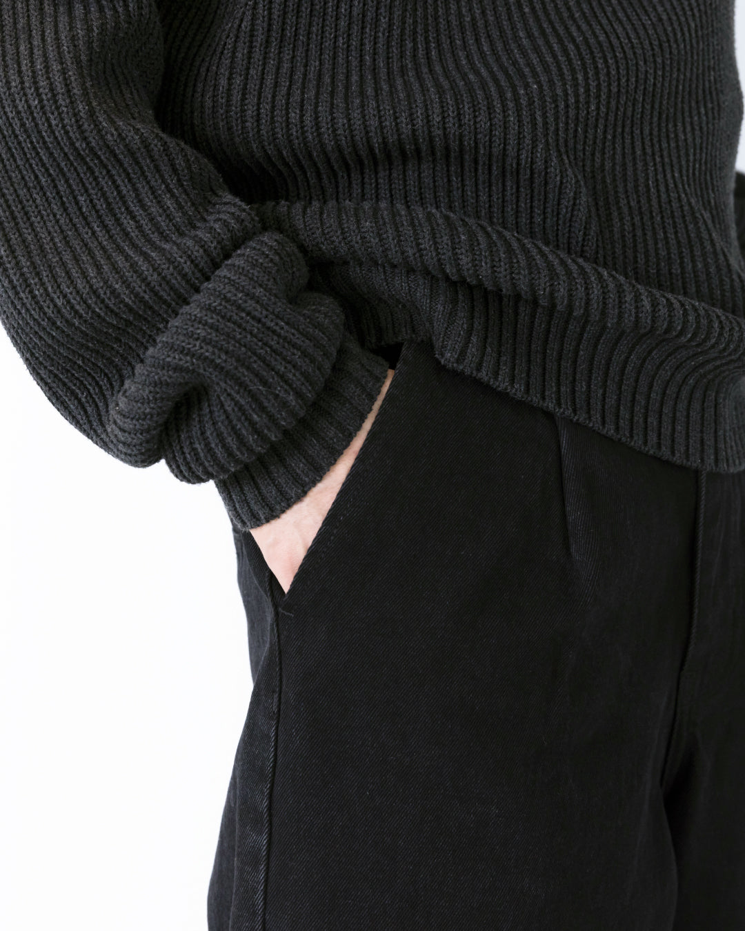 Wide Straight Denim Pants -black-