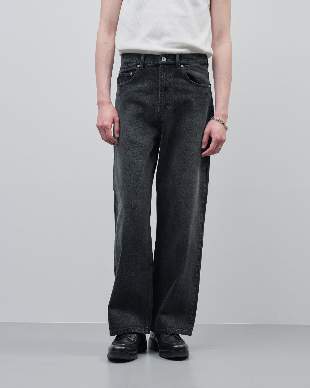 Straight Denim Pants -fade black-