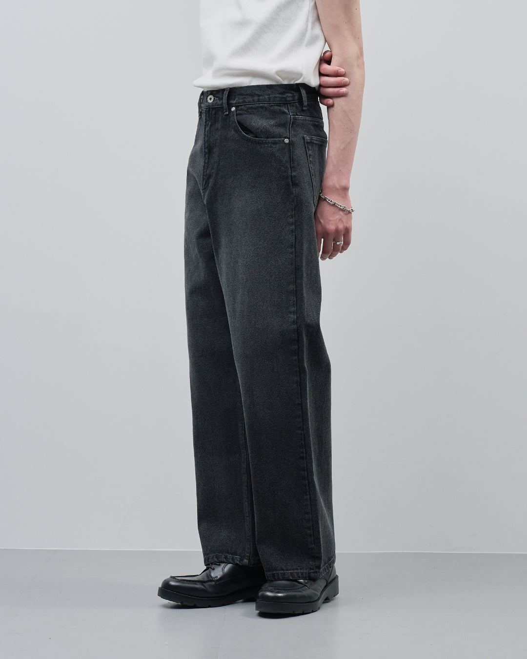 Straight Denim Pants -fade black-