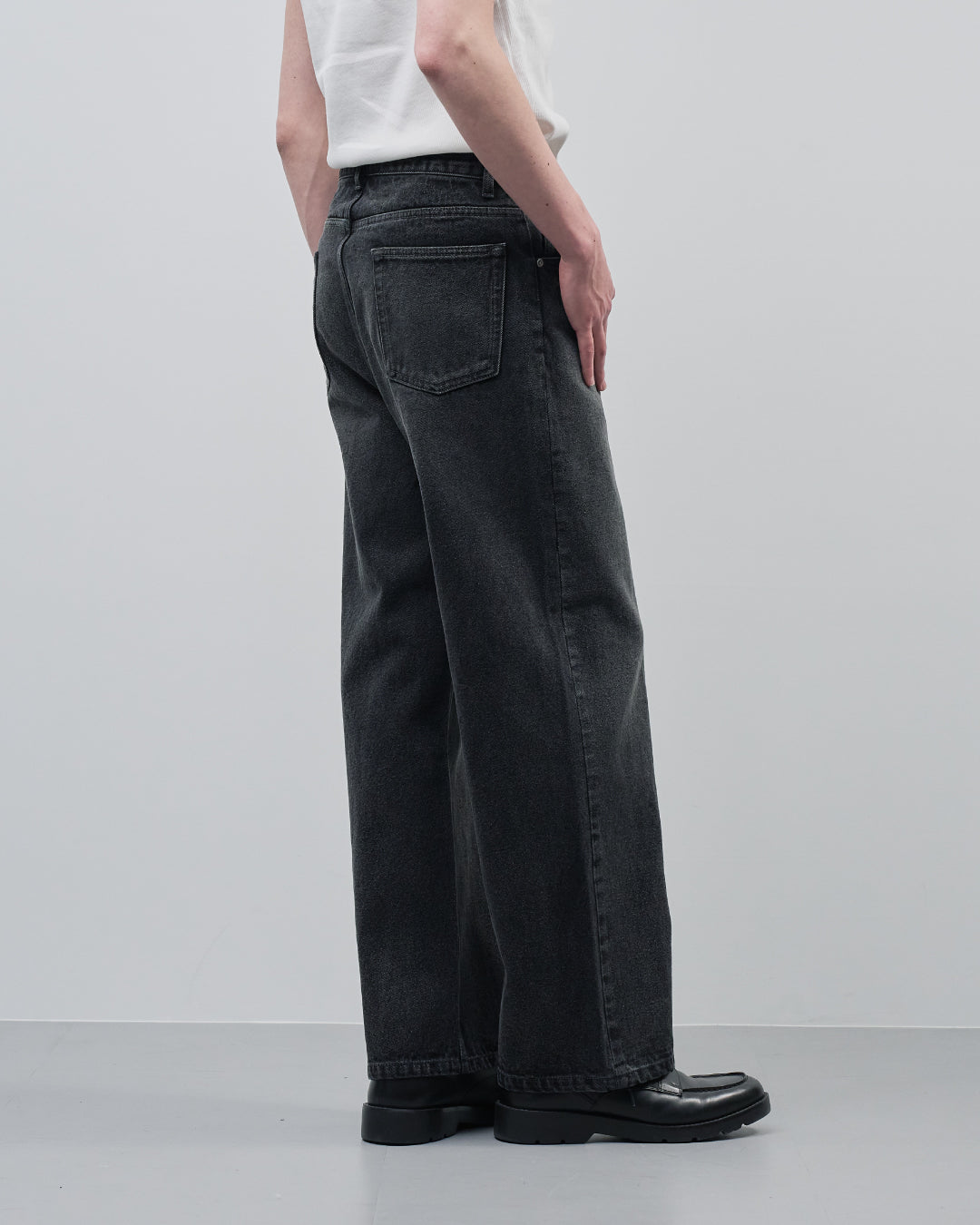Straight Denim Pants -fade black-