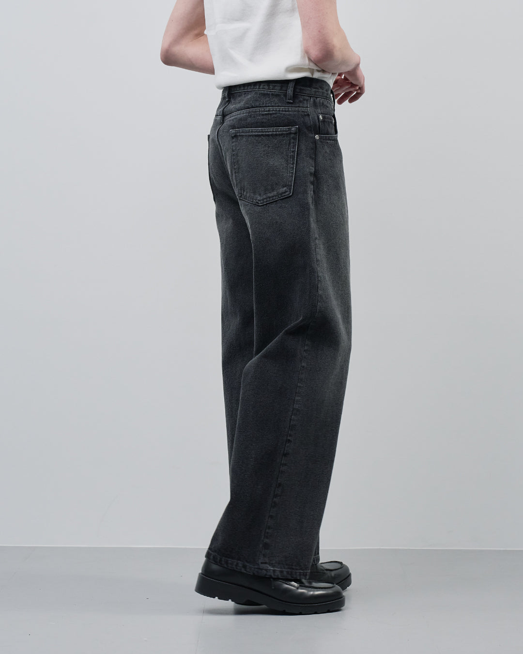 Straight Denim Pants -fade black-