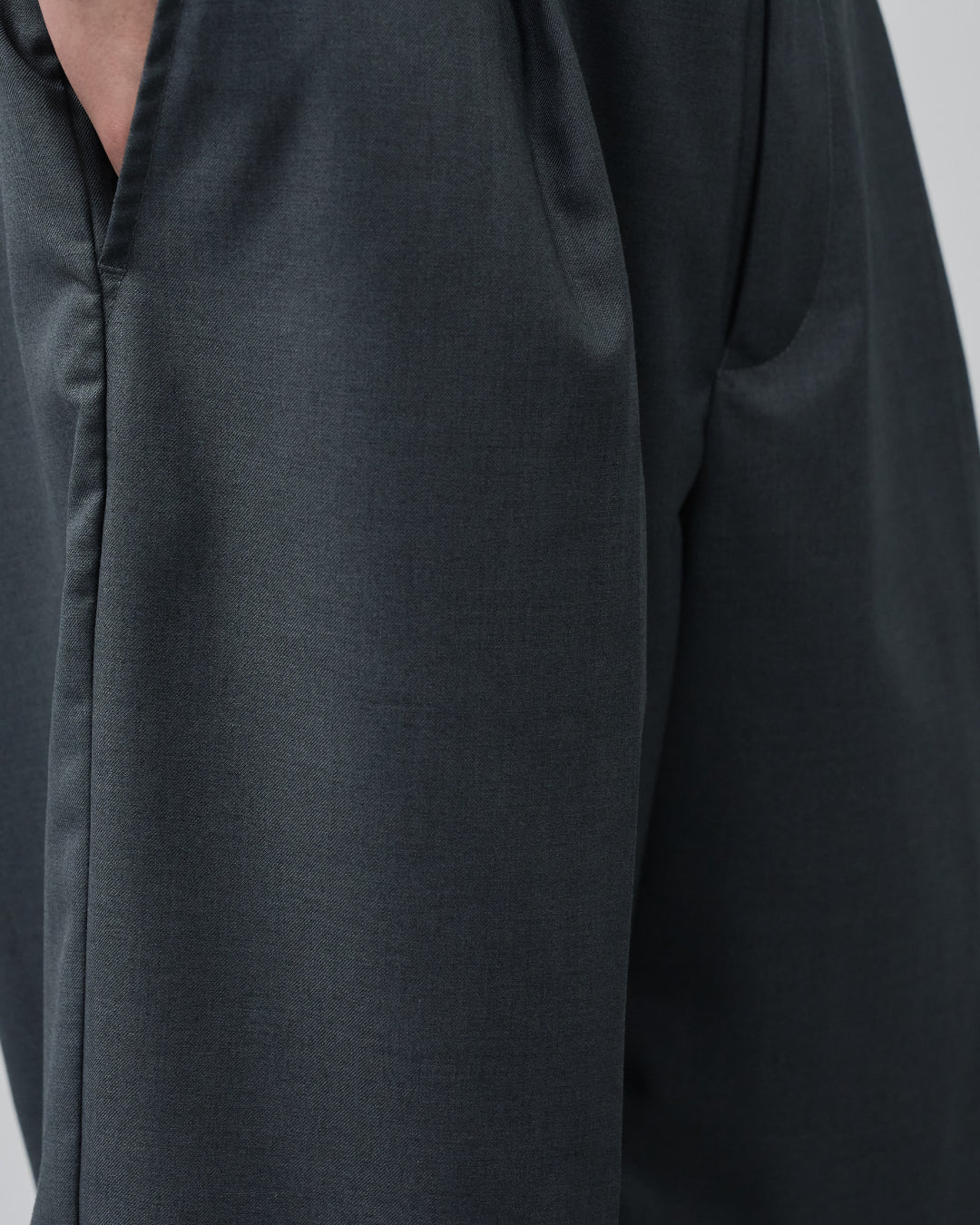 1Tuck Wide Easy Half Slacks -gray-