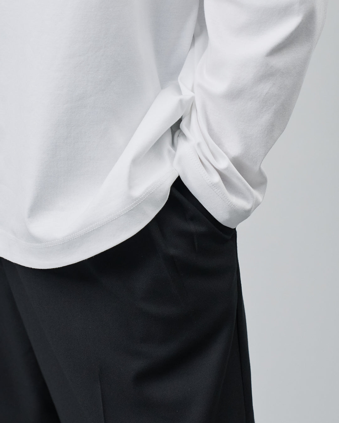 ARBINI Cotton L/S Tee -white-