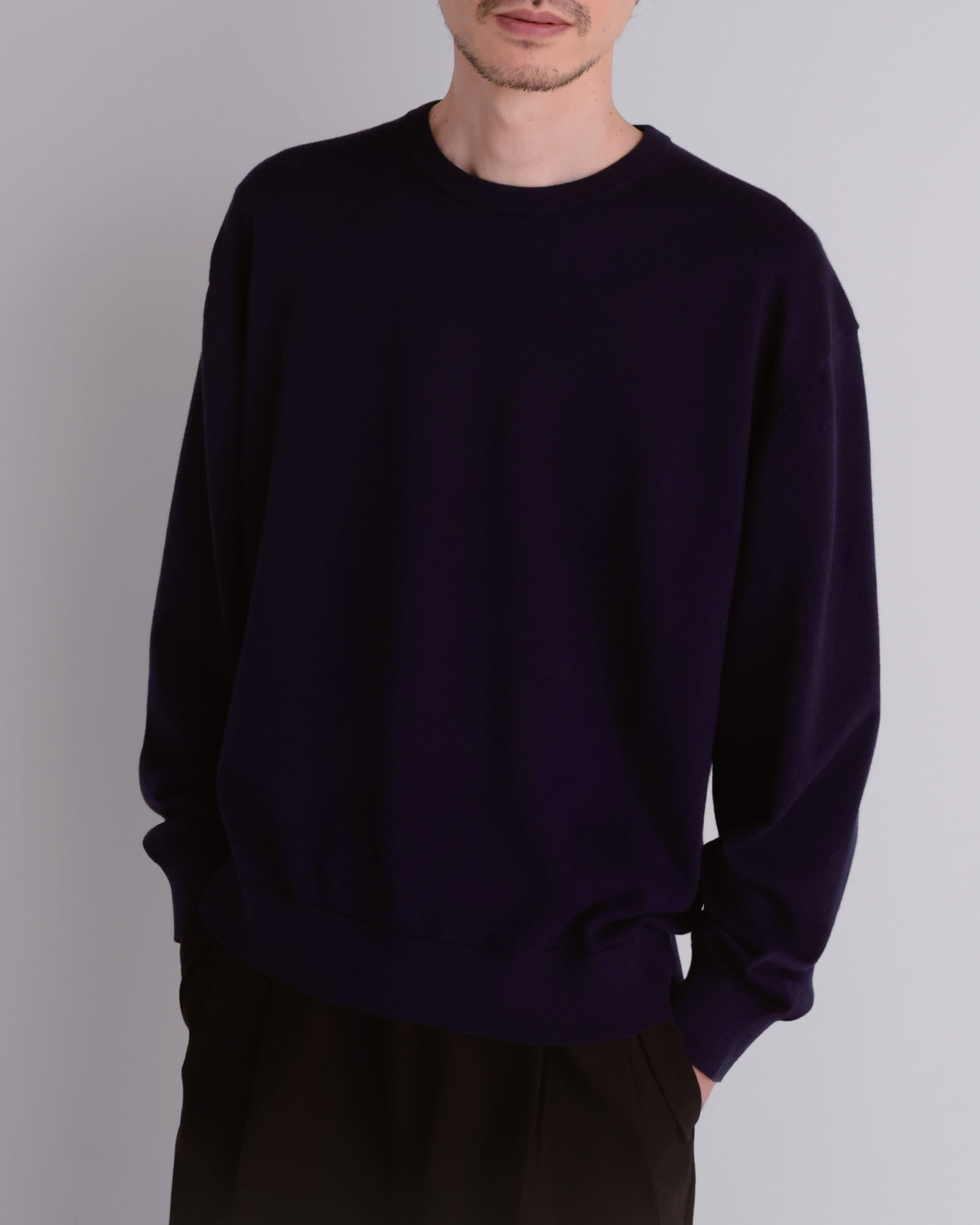 14G Cashmere Mix Crewneck Knit -navy-