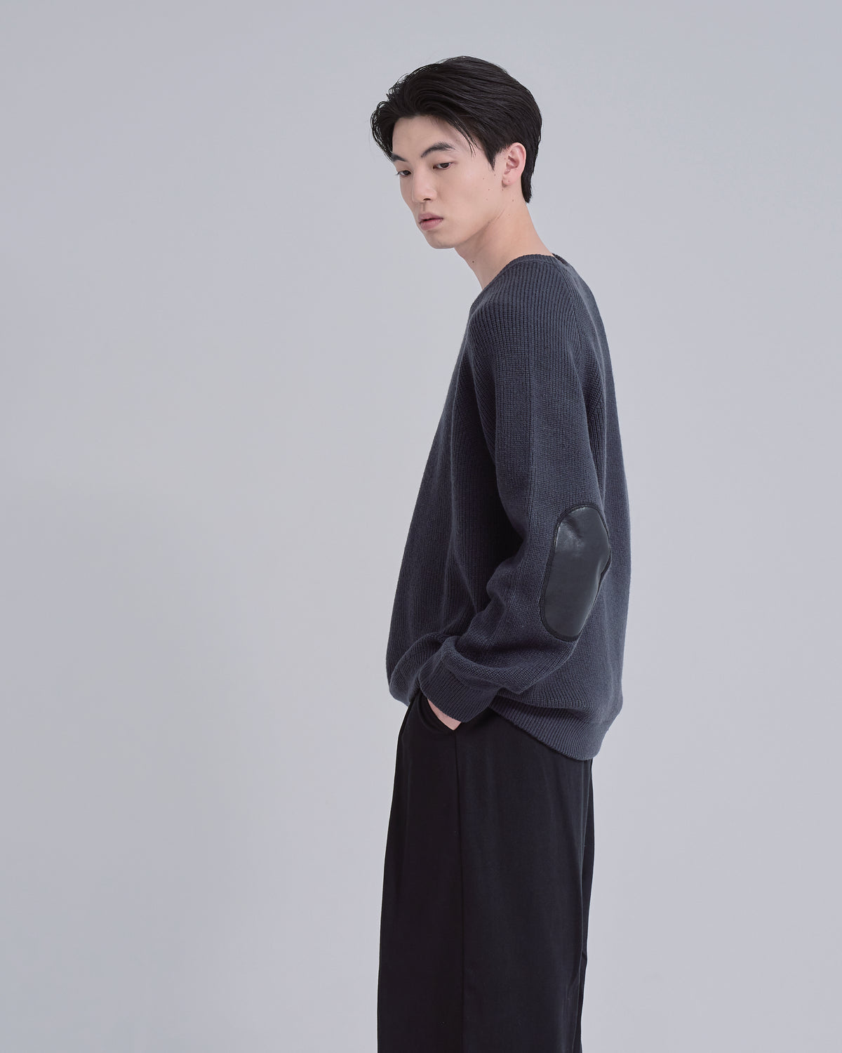 Elbow Patch Rib Crewneck Knit -gray-