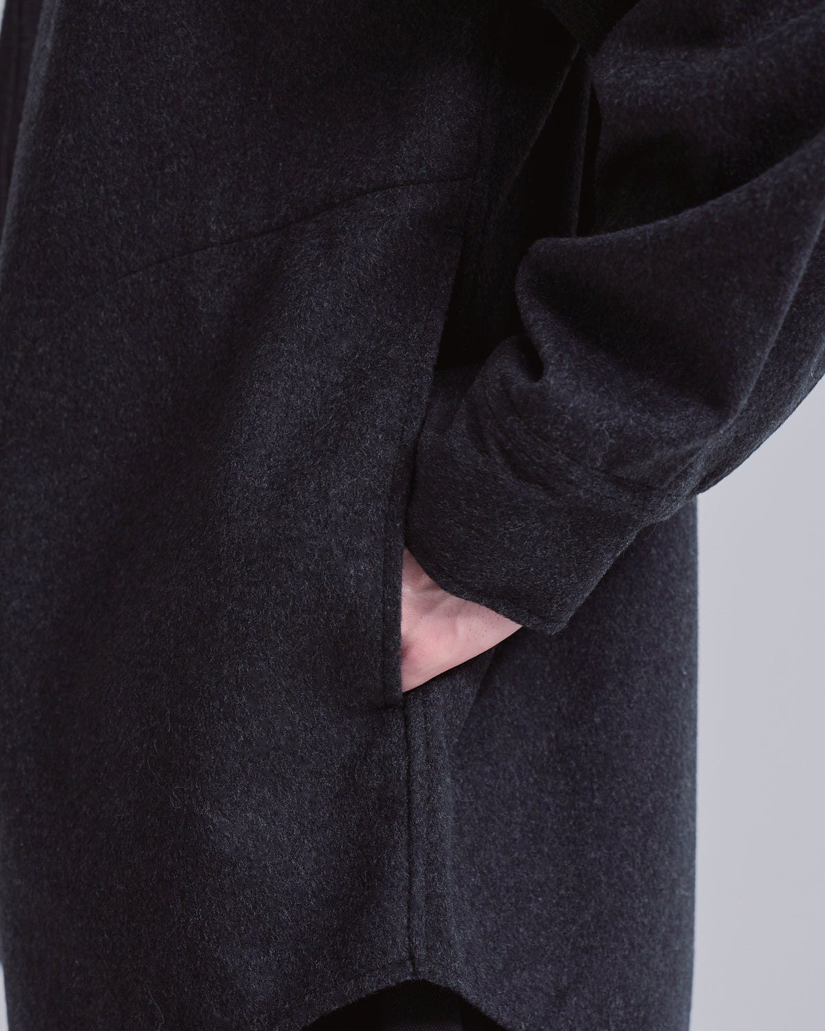 Relaxed Fit Light Melton Shirt -black-