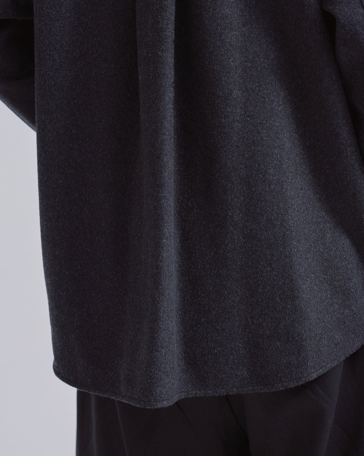 Relaxed Fit Light Melton Shirt -black-