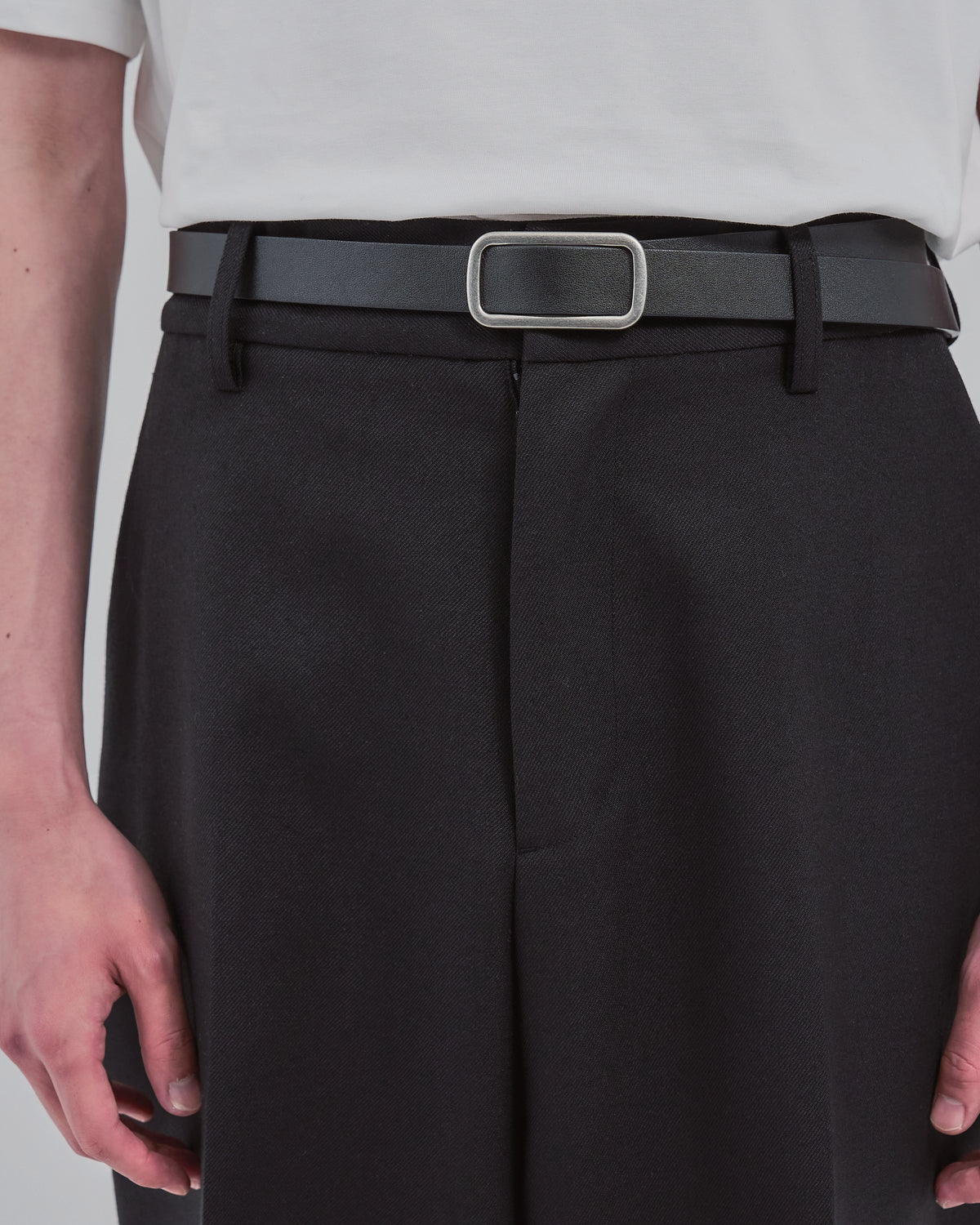 Barrel Leg Wide Slacks -black-（2）
