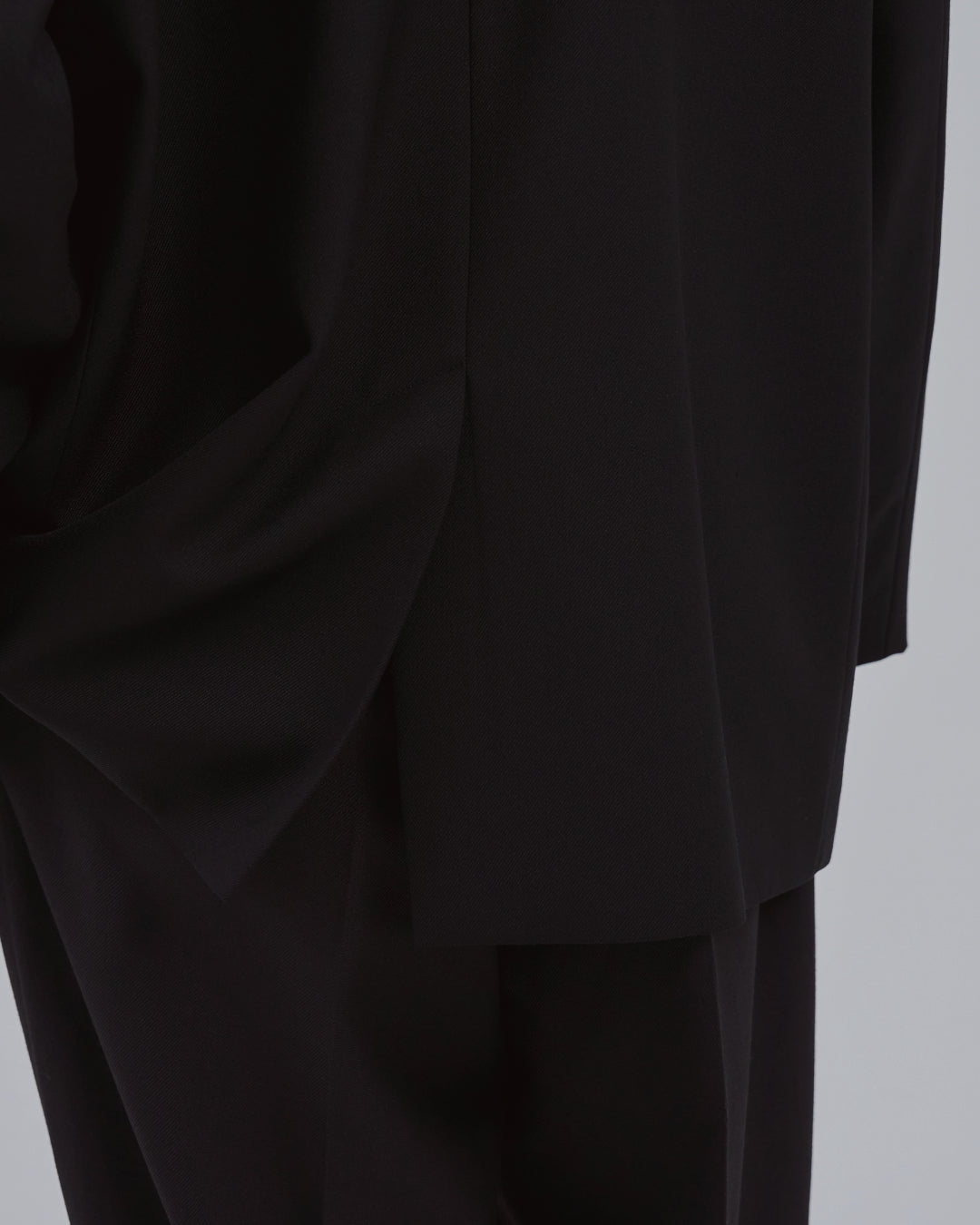 Single-Breasted Tailored Jacket -black-