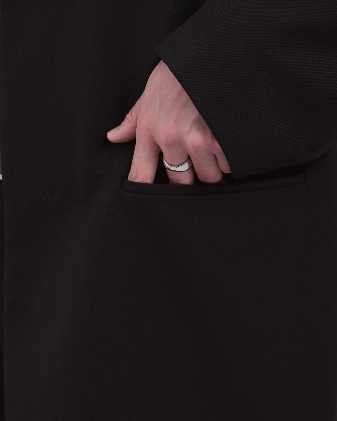 Single-Breasted Tailored Jacket -black-